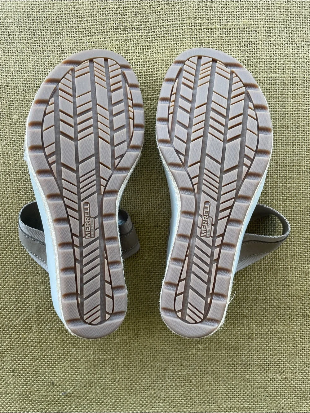Merrell Kaiteri Women's Wedge Slide Olive Green Sandals ~ NEW IN BOX